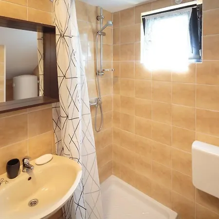 C52 Apartment *